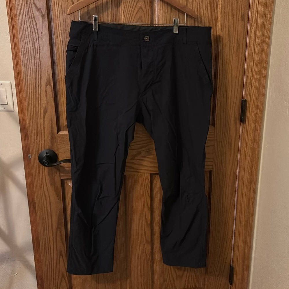 Kuhl Chino in Black 38x27